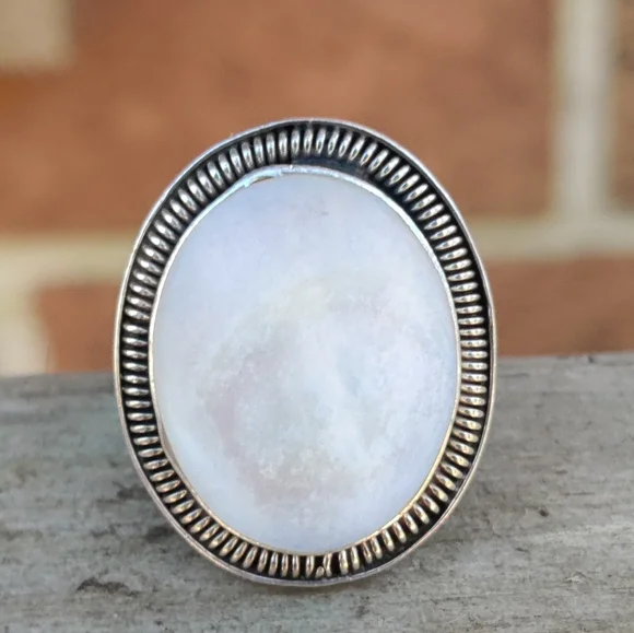 Vintage Sterling Silver Mother Of Pearl Ring - Picture 6 of 6
